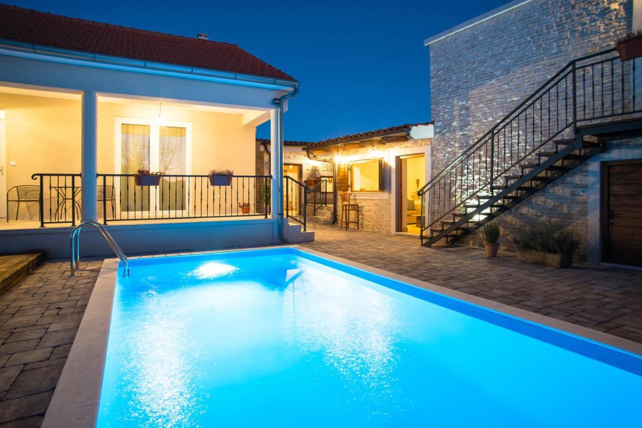 Holiday Home - Balde Pristeg エクステリア 写真
