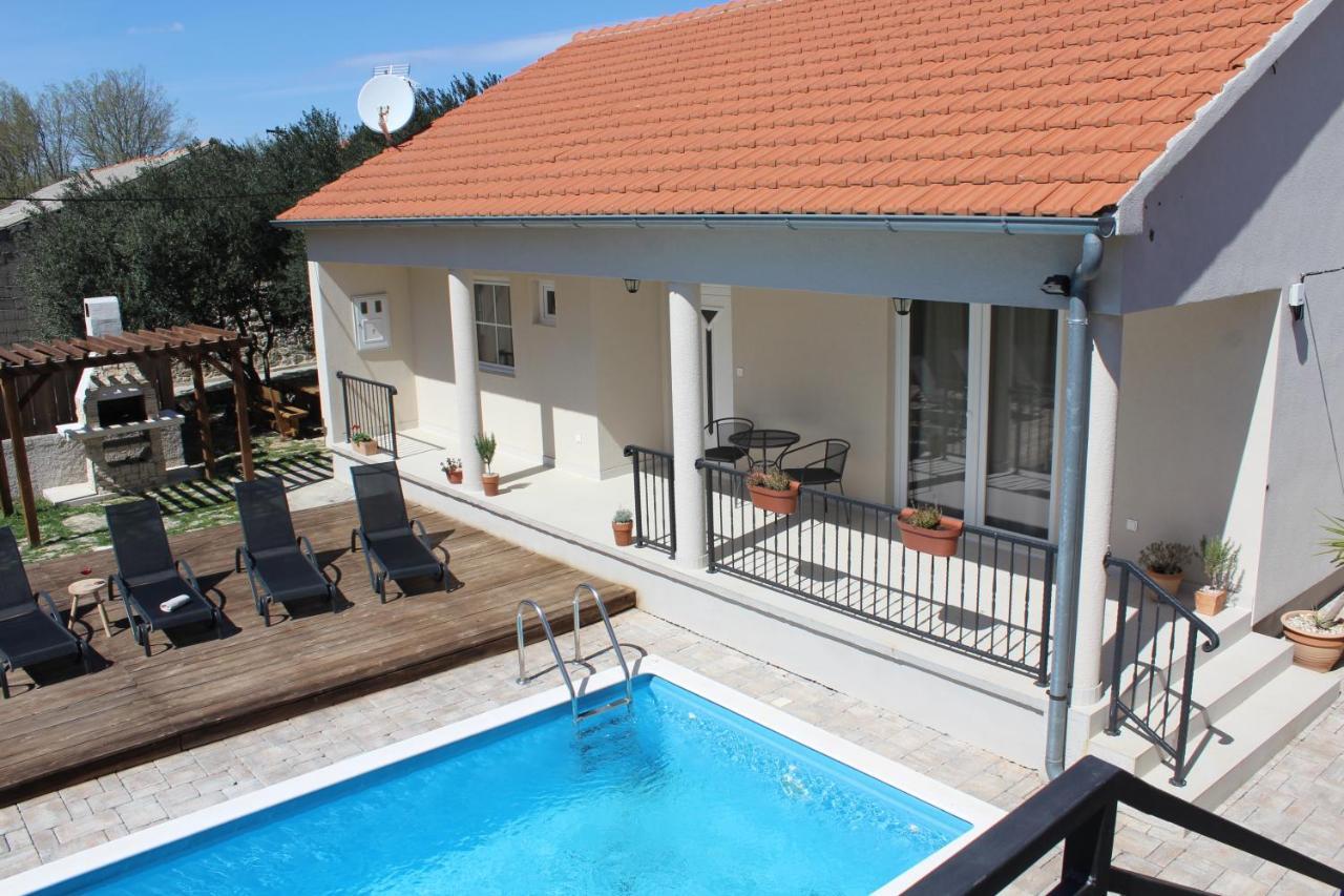 Holiday Home - Balde Pristeg エクステリア 写真
