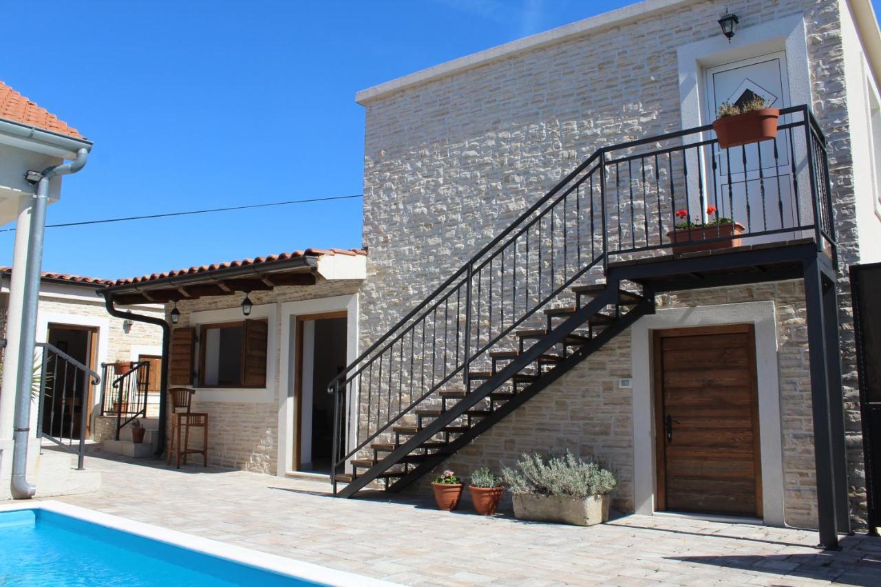 Holiday Home - Balde Pristeg エクステリア 写真