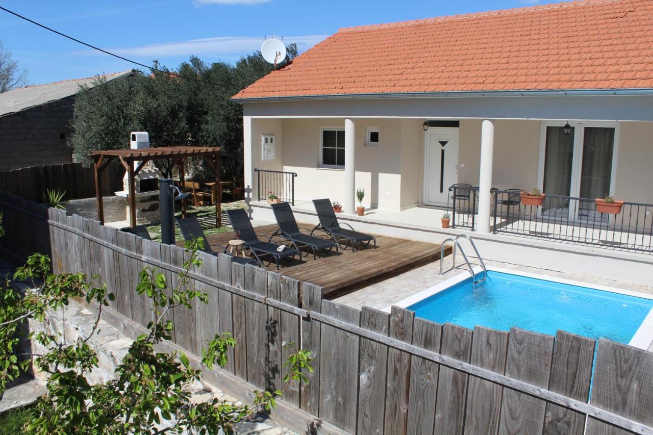 Holiday Home - Balde Pristeg エクステリア 写真